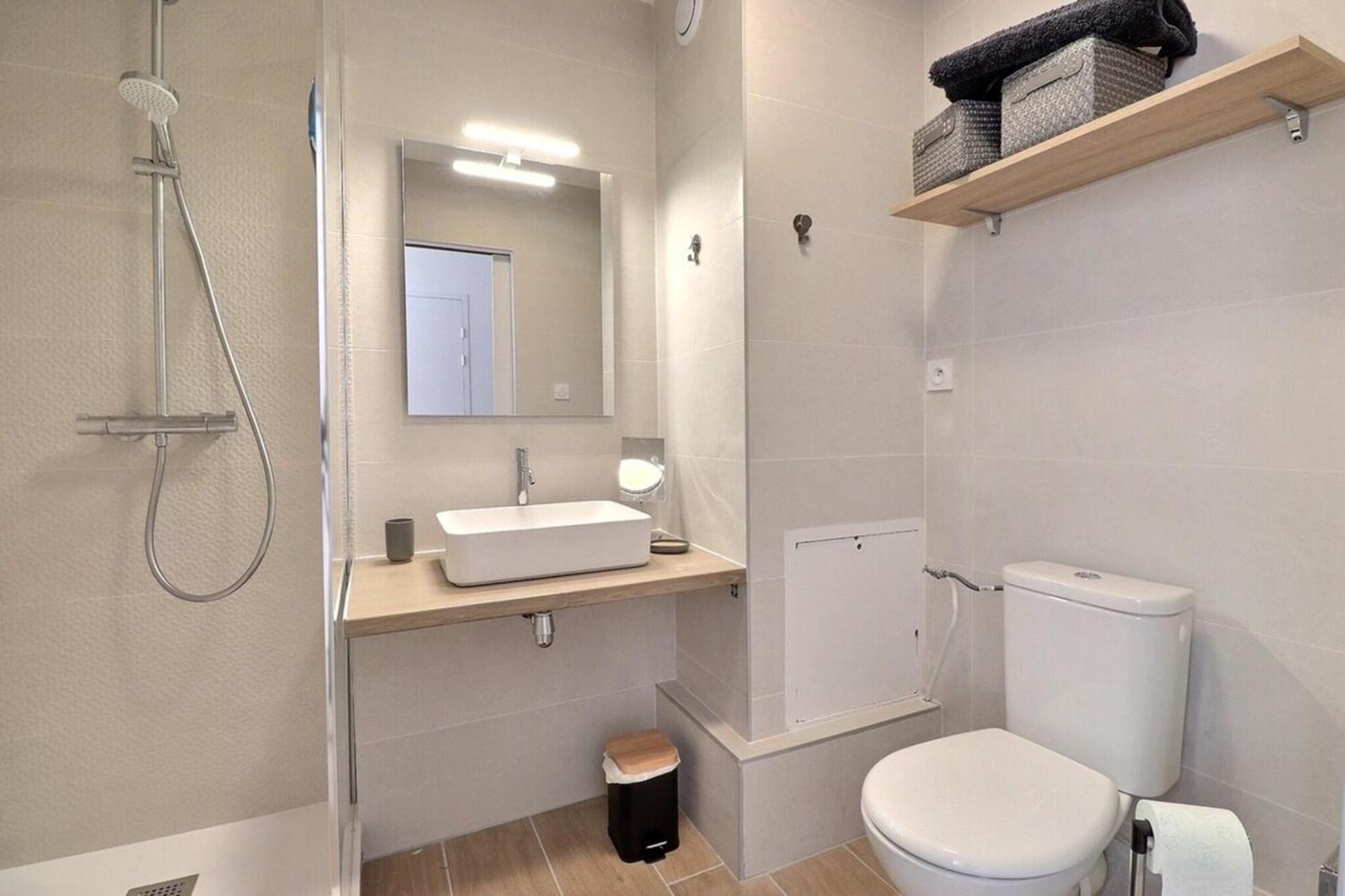 La Douce Parenthese - Studio With Garage - Lyon 4Th Ngoại thất bức ảnh